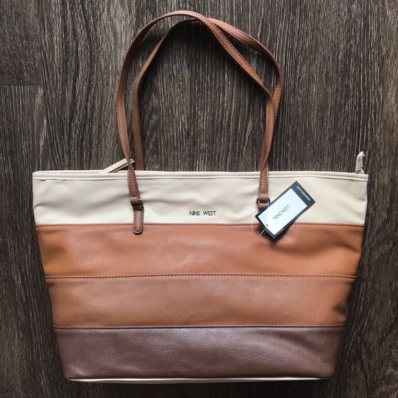 Nine West Handbags - Nine West 🍂 Color Block Satchel Purse